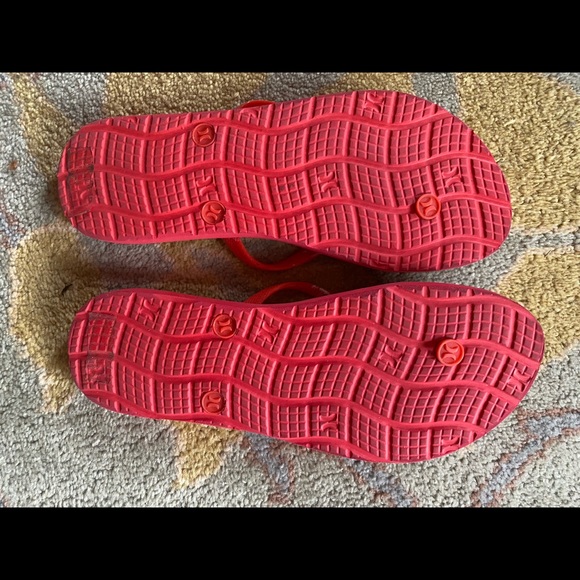 Hurley size 8.5 sandals - Picture 5 of 5